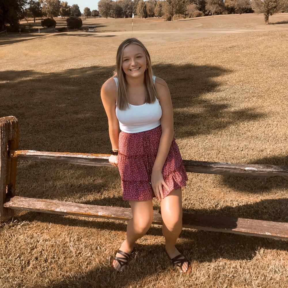 Meet your Posher, Jena